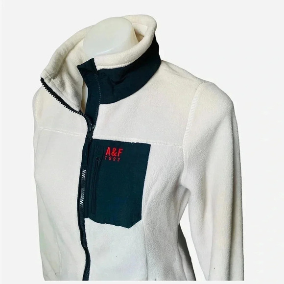 ABERCROMBIE & FITCH | Women’s Fleece Zip-up Cream Jacket Size M - Picture 2 of 9